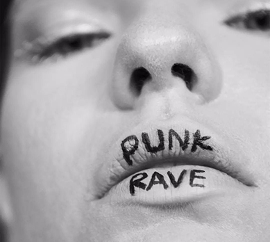 Punk Rave亮相伦敦时装秀